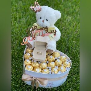 Gifts Happy Anniversary